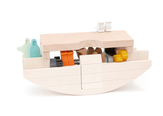 Sale Bajo Noah's Ark