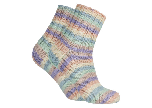 Novita 7 Veljestä Raita